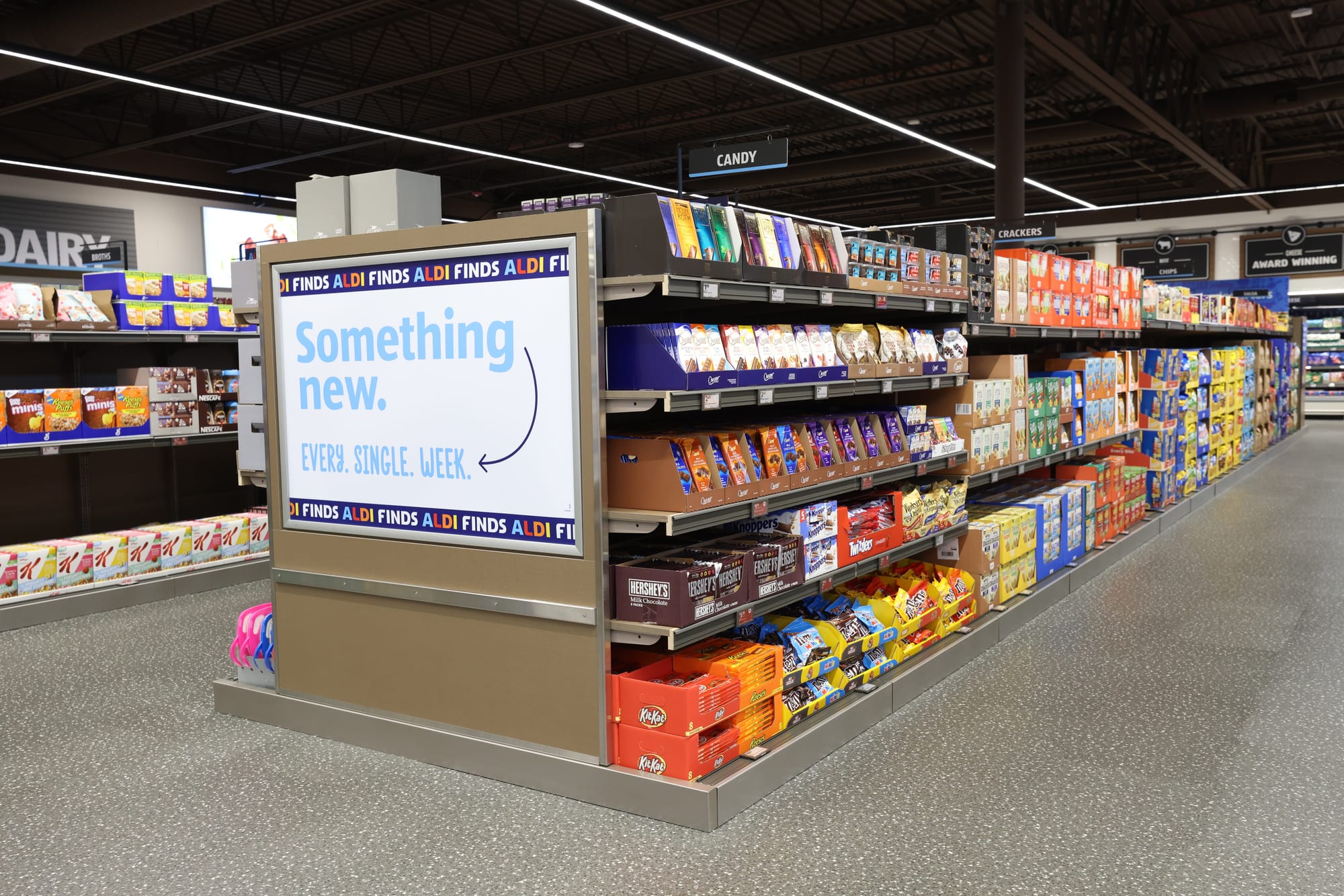 ALDI_2024_InStore_ShopperPOV_Hero_5 ALDI_2024_InStore_ShopperPOV_Hero_5